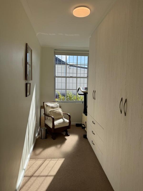 2 Bedroom Property for Sale in Harfield Village Western Cape